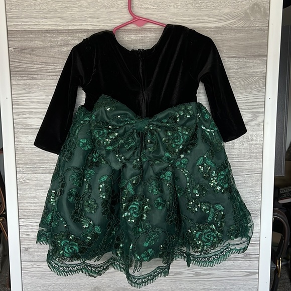Baby Girl Formal Black Velvet & Emerald Dress with Bow - Picture 2 of 5